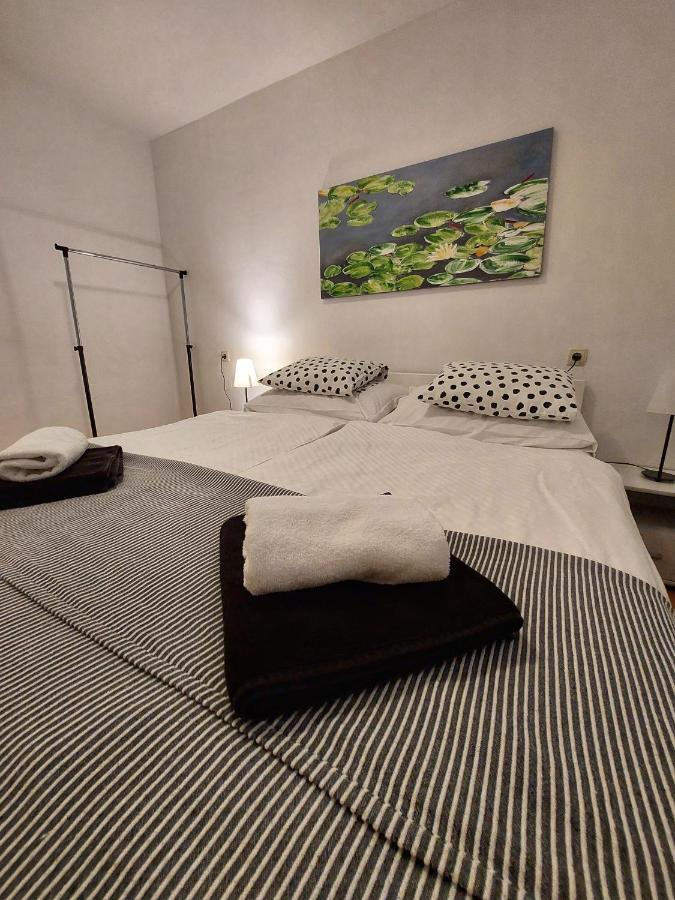 Apartments Dumic Цриквеница Экстерьер фото
