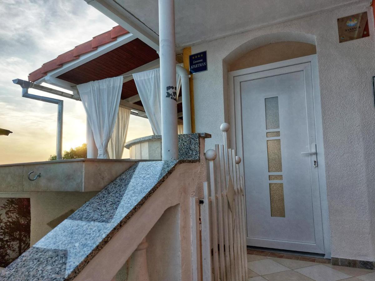 Apartments Dumic Цриквеница Экстерьер фото