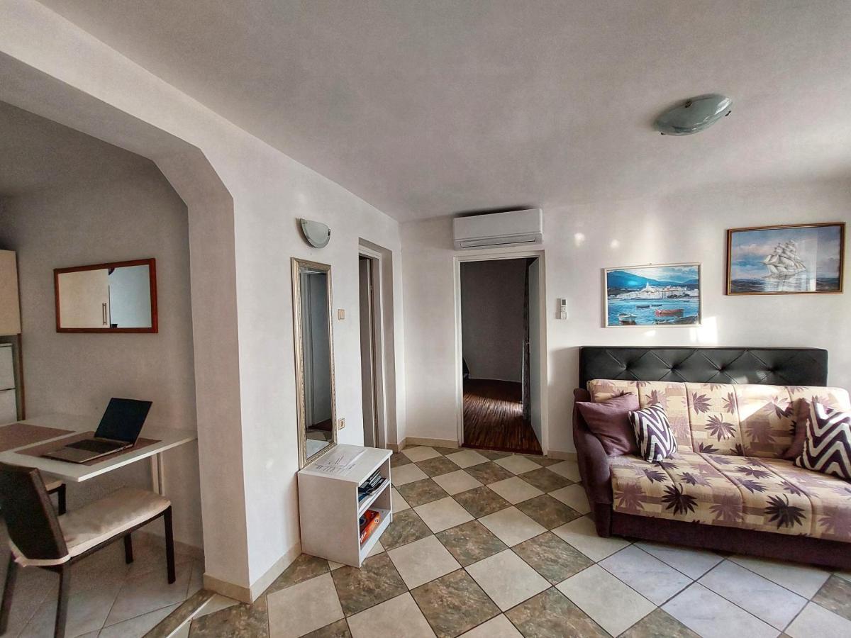 Apartments Dumic Цриквеница Экстерьер фото